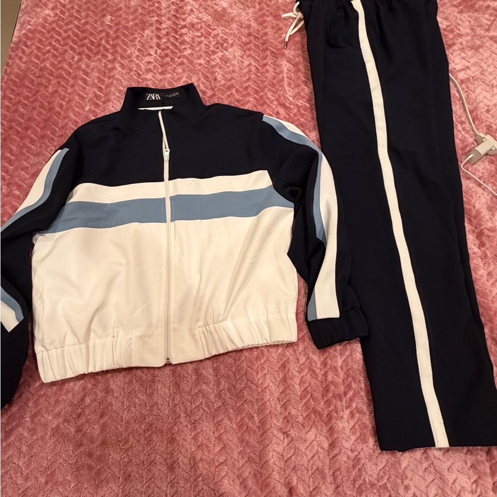 Zara Navy and White Colorblock Tracksuit - Picture 2 of 14